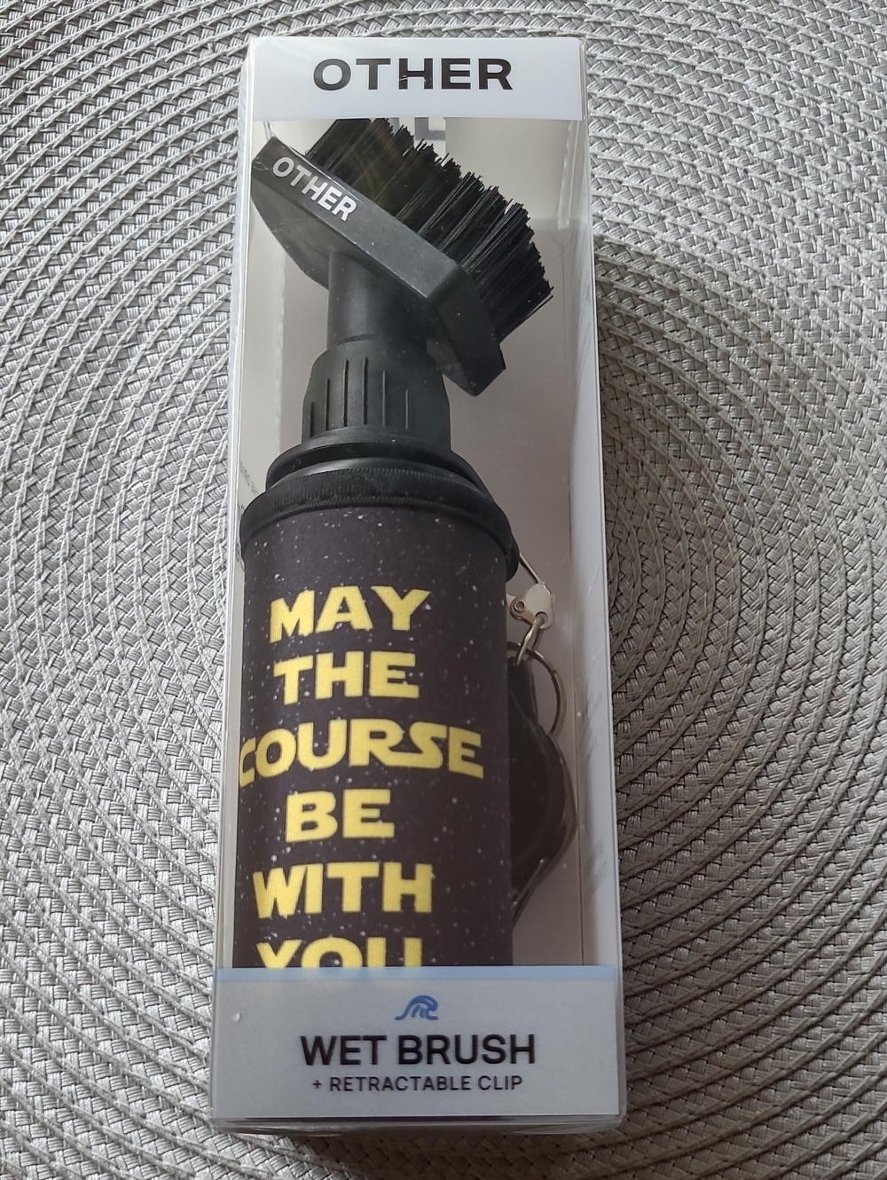 OTHER GOLF CO Wet Brush with Retractable Clip